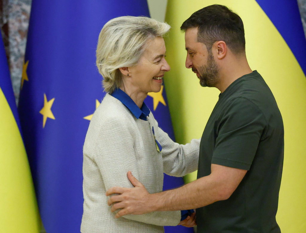 European Commission President Von der Leyen visits Kyiv